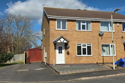3 bedroom semi-detached house to rent, Hawthorn Drive, Melton Mowbray, LE13