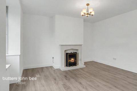 2 bedroom semi-detached house for sale, Badger Avenue, Crewe