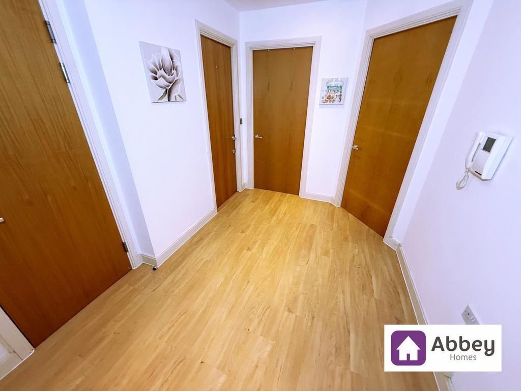 Apartment in Leicester - View 3