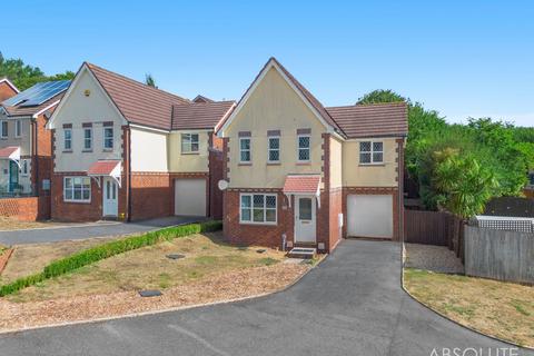 3 bedroom detached house for sale, Kittiwake Drive, Torquay, TQ2