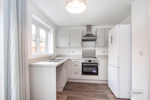 3 bedroom house to rent, Knovill Close, Bristol, BS11
