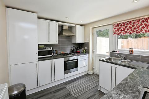 2 bedroom maisonette for sale, Henville Close, Gosport