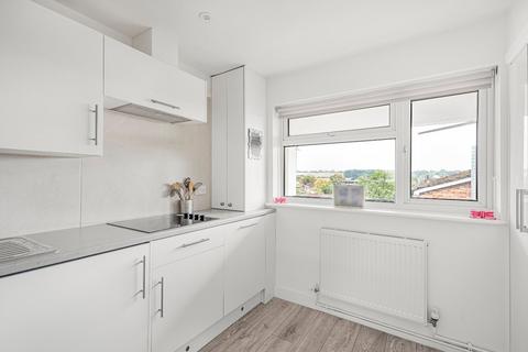 1 bedroom apartment for sale, Station Road, Cuffley, EN6