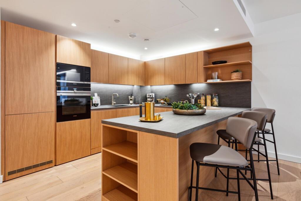 Apartment in London - View 2