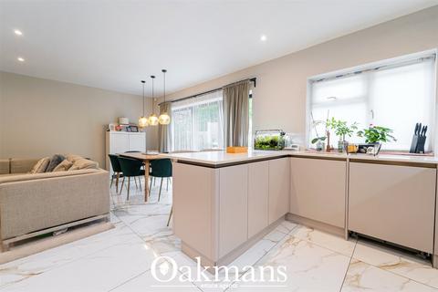 4 bedroom bungalow for sale, War Lane, Birmingham, B17