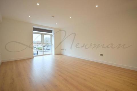 Studio to rent, Coronation Road, Basingstoke, RG21