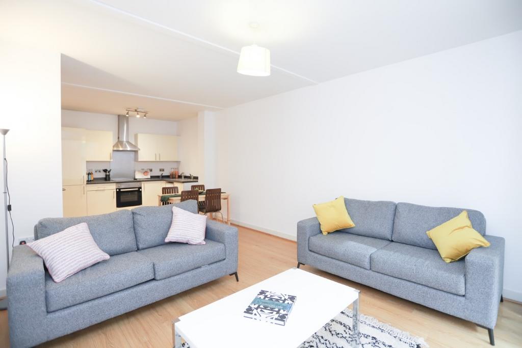 Apartment in Liverpool - View 2