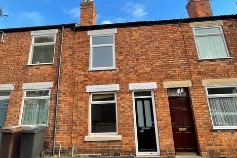 2 bedroom terraced house to rent, Salisbury Avenue, Melton Mowbray, LE13