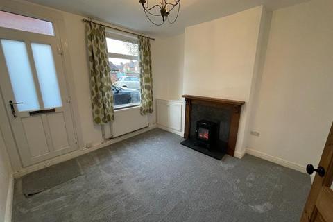 2 bedroom terraced house to rent, Salisbury Avenue, Melton Mowbray, LE13