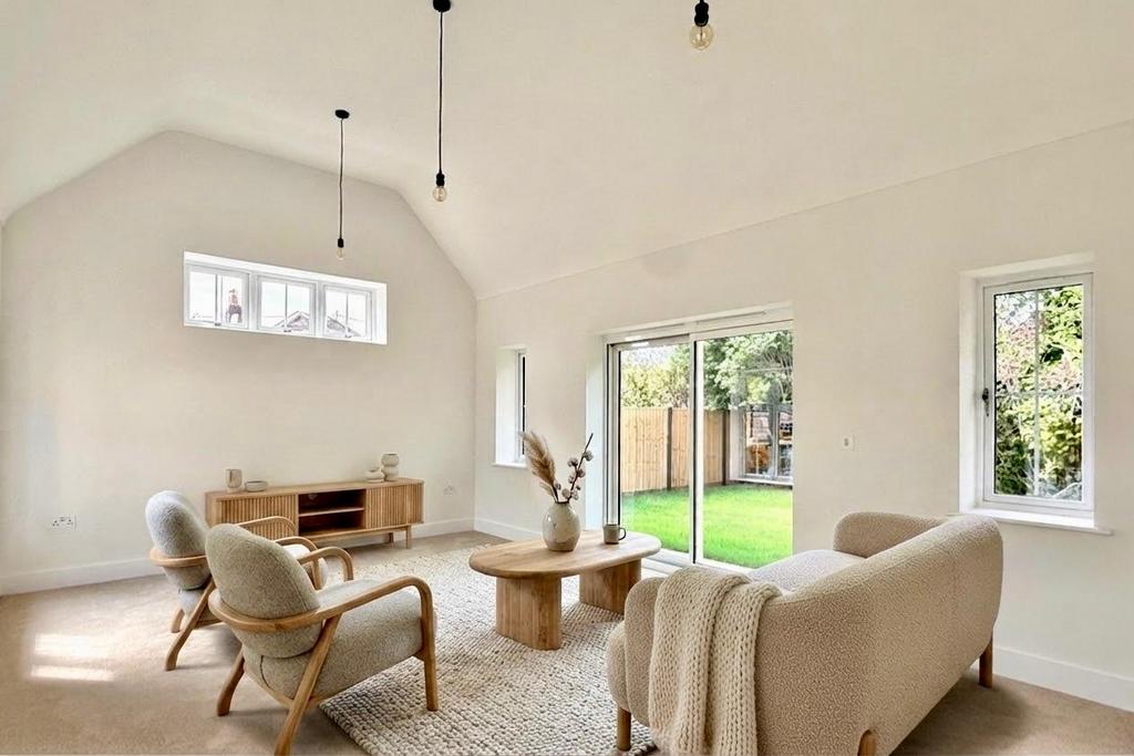 House in Ringwood - View 4