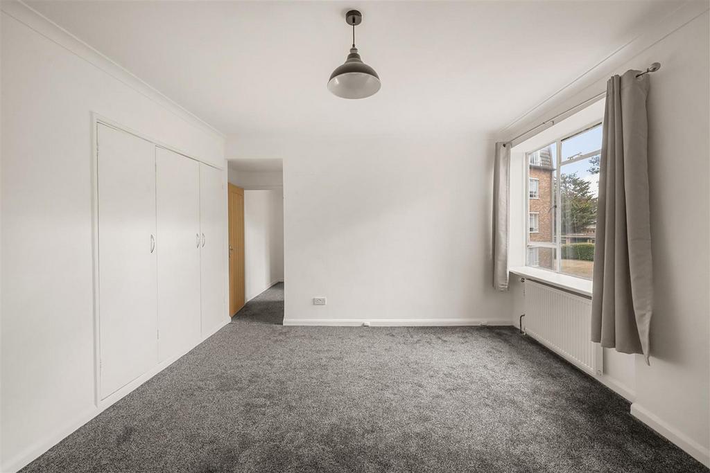 Apartment in London - View 3