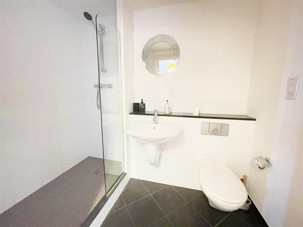 Apartment in Birmingham, Jewellery Quarter - More