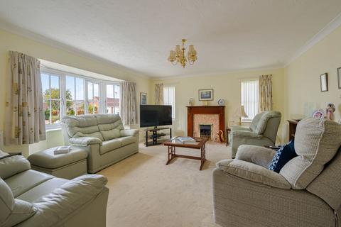 3 bedroom detached bungalow for sale, Lansdown Way, Woodhall Spa, LN10