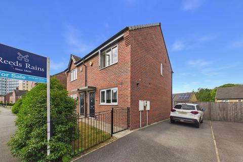 2 bedroom semi-detached house for sale, Cartmell Drive, West Yorkshire LS15