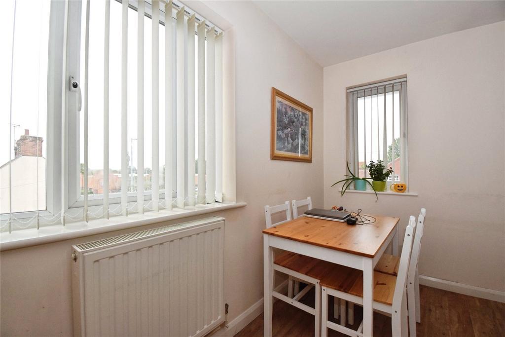 Apartment in Leicestershire - View 5