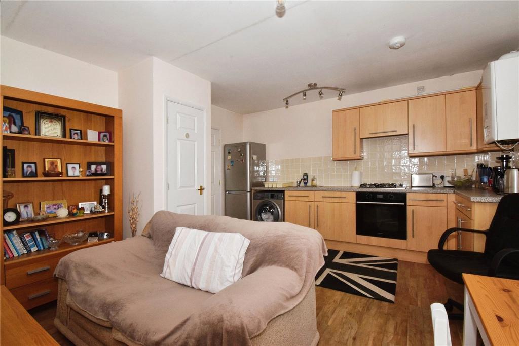 Apartment in Leicestershire - More