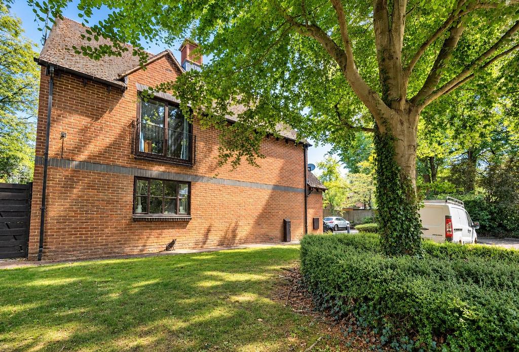 Apartment in Oxford - View 2