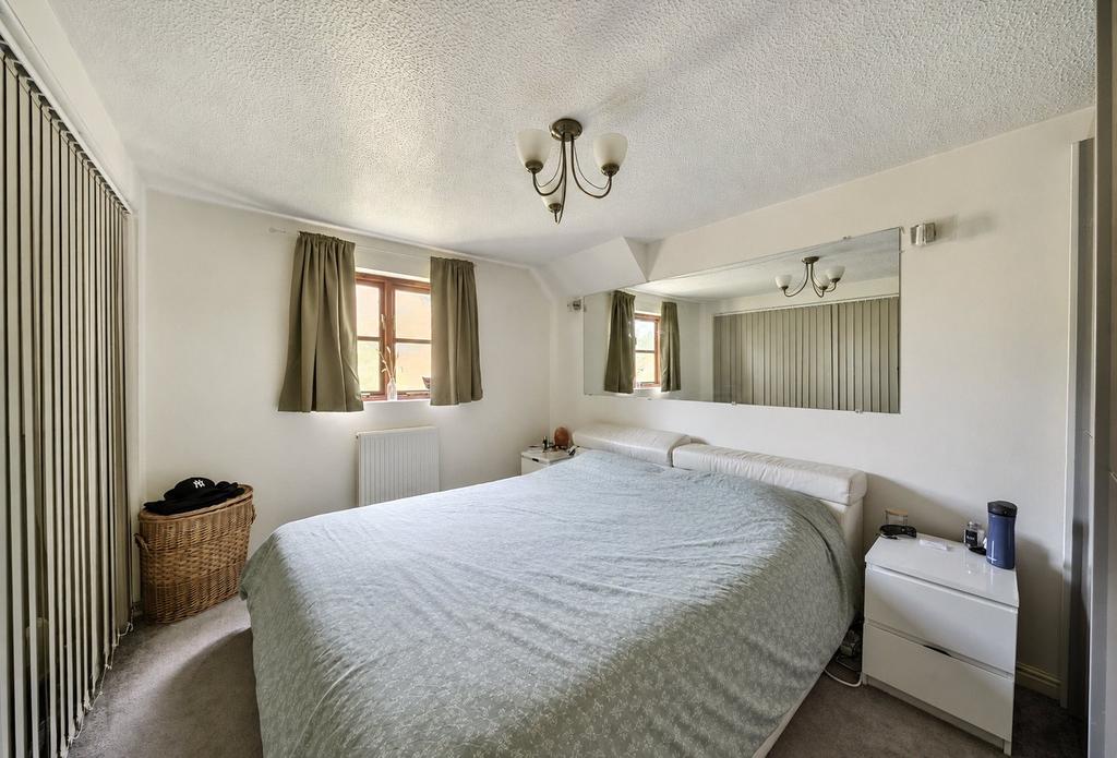 Apartment in Oxford - More