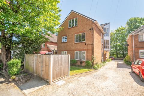 2 bedroom flat to rent, Lawn Road, Southampton, Hampshire, SO17