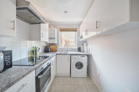 2 bedroom flat to rent, Lawn Road, Southampton, Hampshire, SO17
