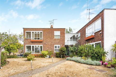 Constance Road, Twickenham, TW2