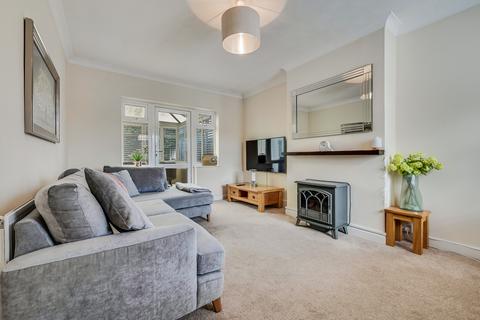 2 bedroom bungalow for sale, Nalla Gardens, Broomfield, Chelmsford