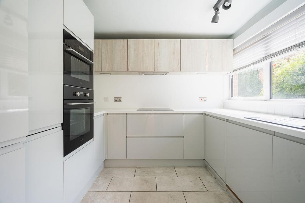 Apartment in Sheffield - View 2