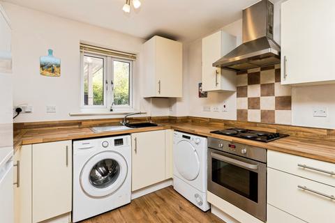 2 bedroom ground floor flat for sale, Orchard Close, Burgess Hill