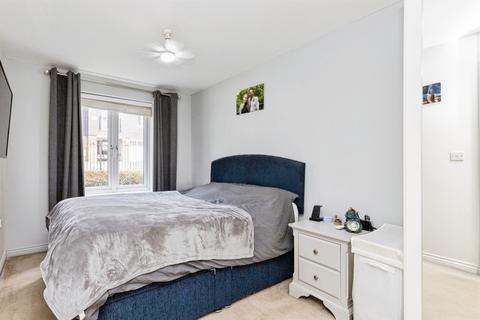 2 bedroom ground floor flat for sale, Orchard Close, Burgess Hill