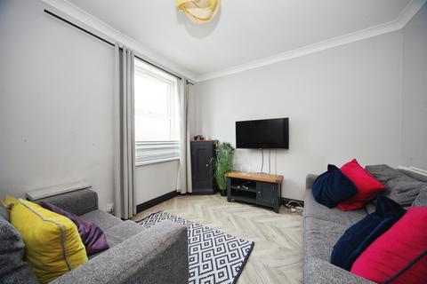 4 bedroom townhouse for sale, Liverpool Road, Luton