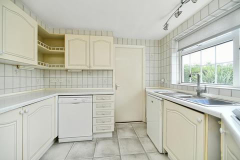 3 bedroom bungalow for sale, Findon Avenue, Brighton, East Sussex, BN2
