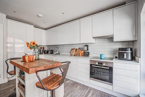 2 bedroom apartment for sale, Corner Hall, Hemel Hempstead, HP3