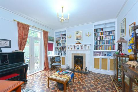 4 bedroom semi-detached house for sale, Underdale Road, Shrewsbury
