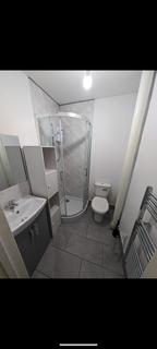 Studio to rent, Blake avenue, Barking, IG11