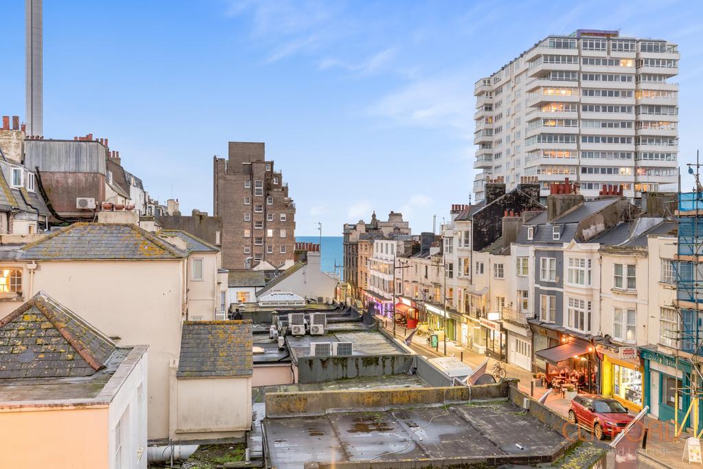 Apartment in Brighton - View 5