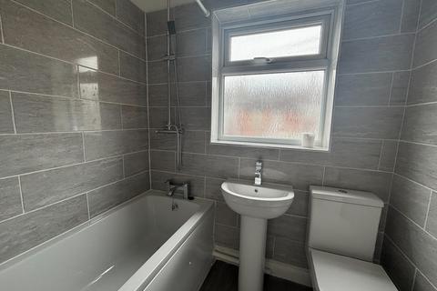 2 bedroom property to rent, Lytton Street, Middlesbrough, TS4