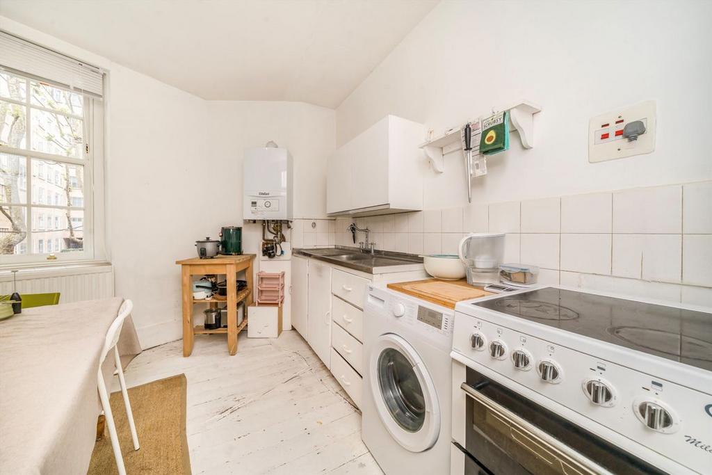 Apartment in London - More