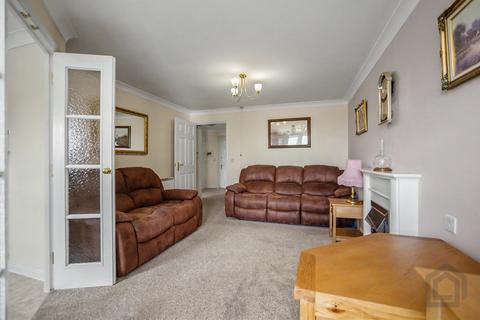 undefined, Gravesend DA12