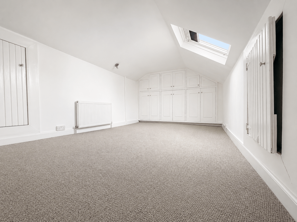Apartment in London - View 3