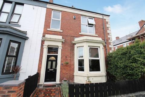 3 bedroom terraced house for sale, York Terrace, North Shields, NE29