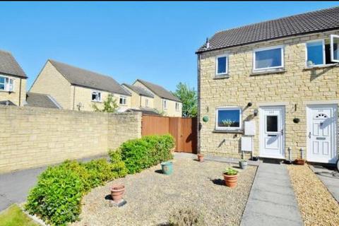 2 bedroom terraced house to rent, Avocet Way, Bicester, OX26