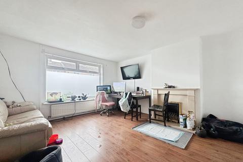3 bedroom terraced house for sale, Padstow Road, North Shields NE29