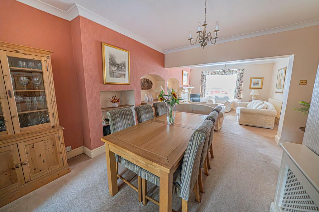 House in Solihull, Shirley - View 4