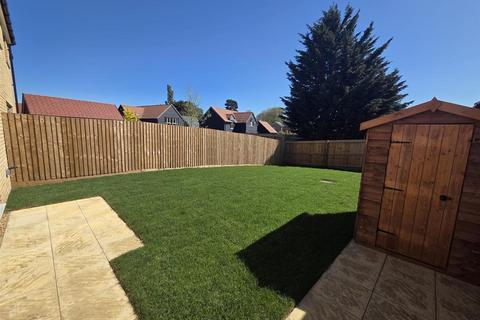 3 bedroom semi-detached house for sale, 11 Skylark View, Upper Caldecote, Biggleswade