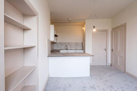 1 bedroom flat for sale, Angle Park Terrace, Edinburgh EH11