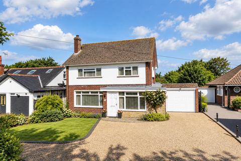 3 bedroom detached house for sale, Lower Bury Lane, Epping
