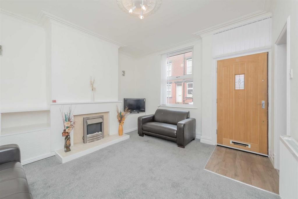 House in Leeds - View 2