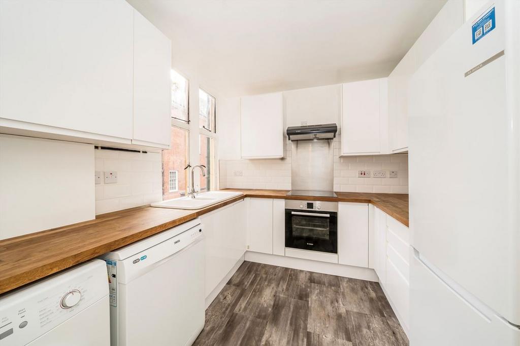 Apartment in London - View 2
