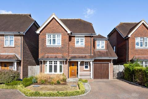 undefined, Farthings Hill, Horsham, RH12