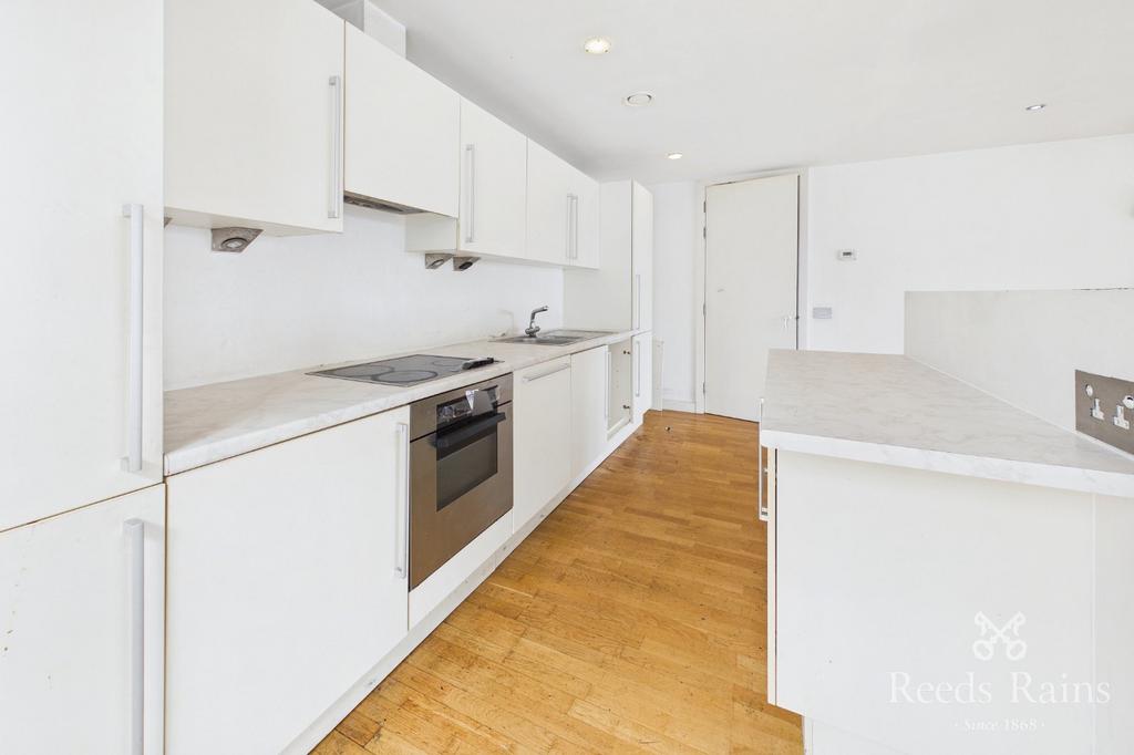 Apartment in Greater Manchester - View 4